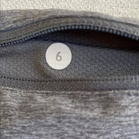 Lululemon Speed Short 4-way Stretch Raspberry Glo Light/Heathered Slate, size 6 - Picture 6 of 8